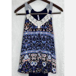 Xhilaration Women's Medium Razor Back Tank